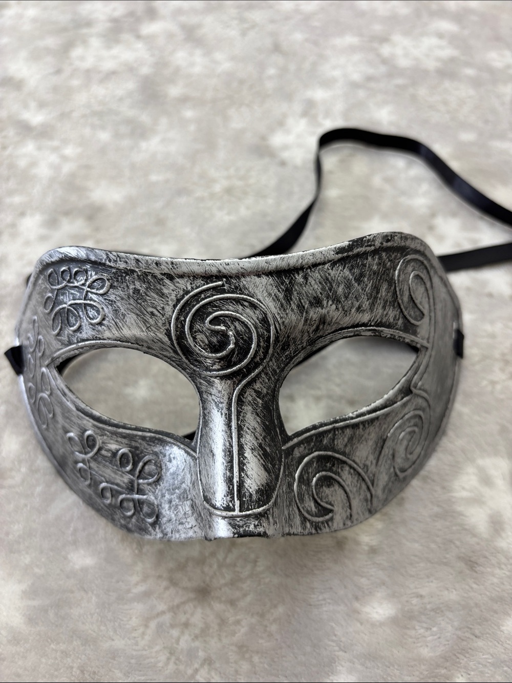 Silver Venetian-Style Men's Masquerade Mask